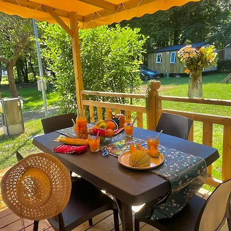 Campingplads Le Perigord Saint-Astier (Dordogne)