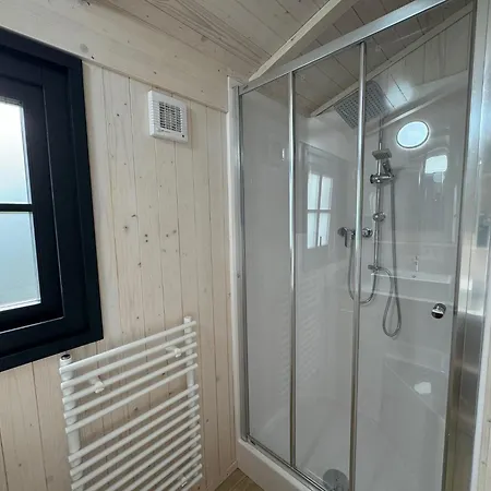 مكان تخييم Le Perigord Saint-Astier (Dordogne)