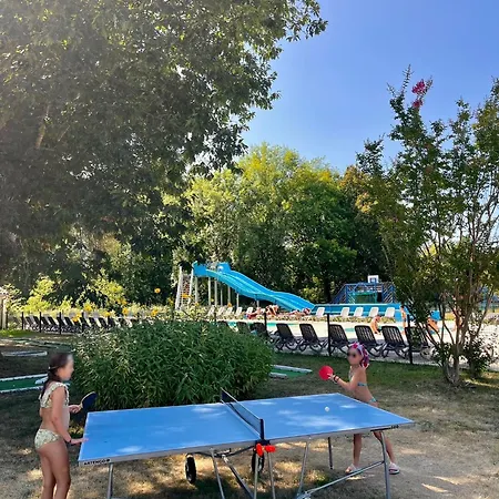 Campingplads Le Perigord Saint-Astier (Dordogne)